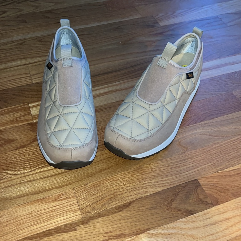 Teva Men's Ember Commute Slip-On WP Shoe